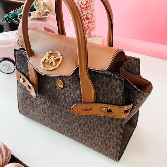 Final Sale!!! 👜 MICHAEL KORS 🌺 Carmen Medium Faux Leather Belted Satchel - Picture 6 of 15